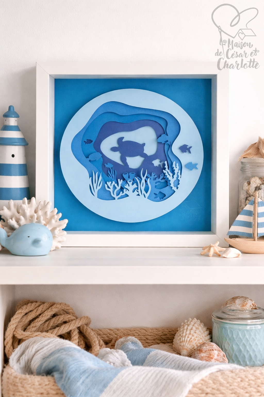 Cadre Décoratif 3D "Monde Marin" - Tableau en Relief Fait Main & Abysses de Papier