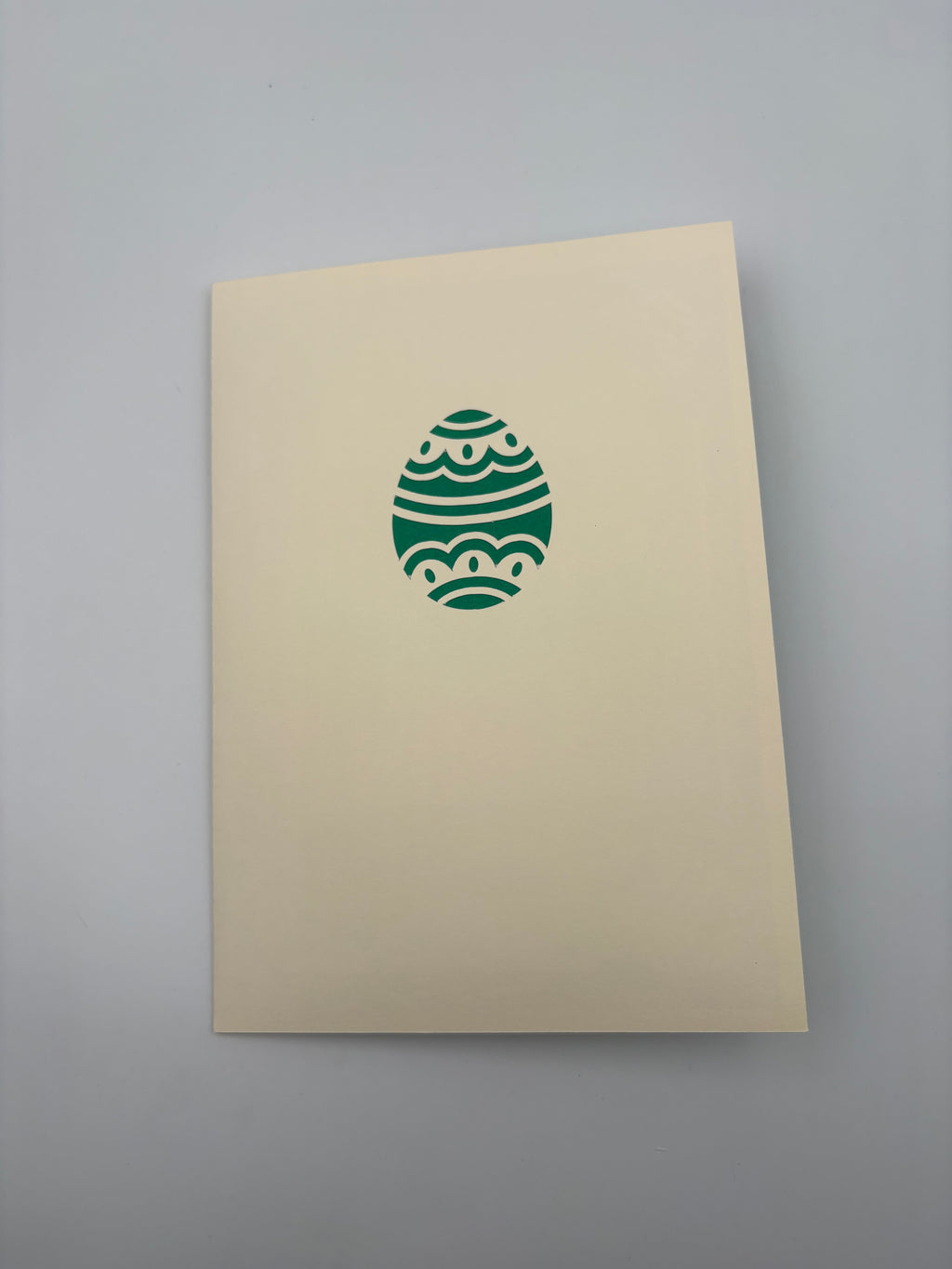 Carte de Pâques artisanale en 3D, pleine de charme et de délicatesse.