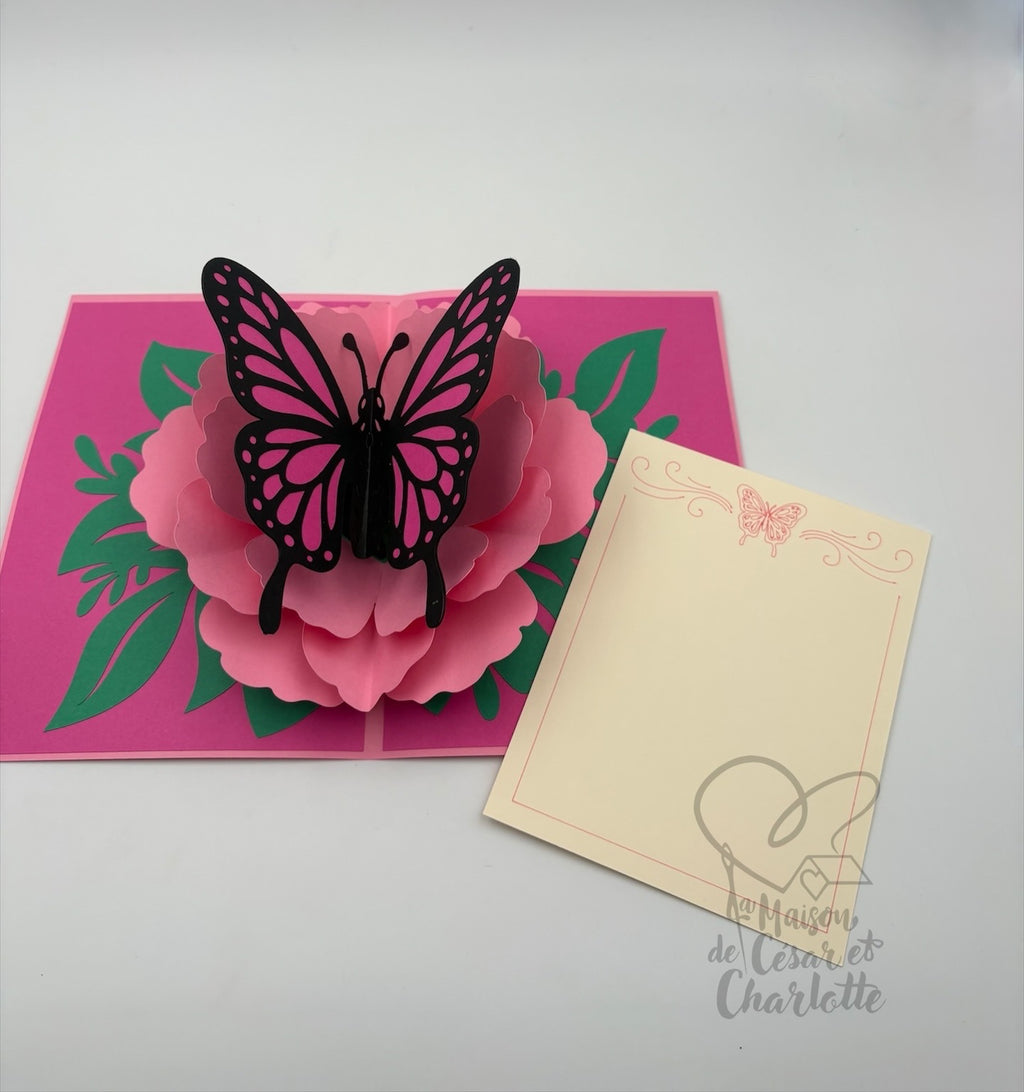 Carte pop-up «Envolée de Papillon»